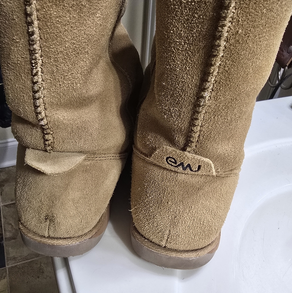 Emu Tan Winter & Rain Boots Size 8